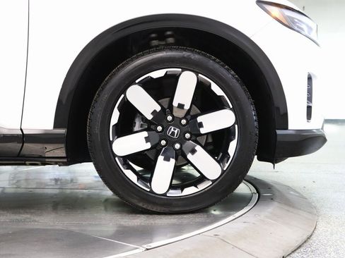 Used 2024 Honda Prologue Elite image 4