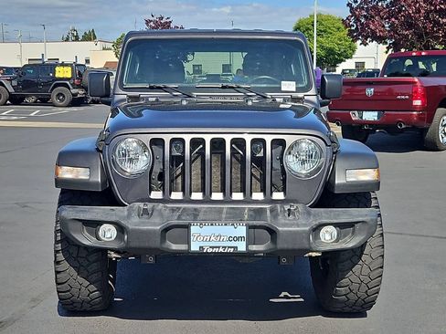 Used 2023 Jeep Wrangler Sport AWD/4WD image 9