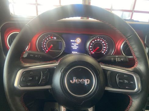 Used 2022 Jeep Gladiator Rubicon w/ LED Lighting Group image 33