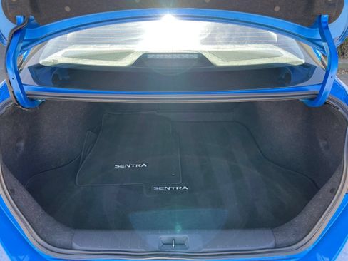Used 2025 Nissan Sentra SV FWD image 31