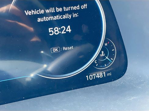Used 2021 Hyundai Sonata Limited w/ Preferred Accessory Package FWD image 8