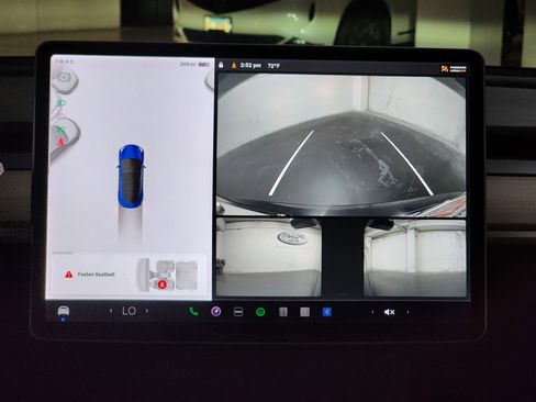 Used 2022 Tesla Model 3 Long Range image 26