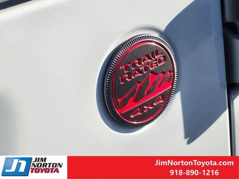 Used 2024 Jeep Wrangler Unlimited Rubicon image 13