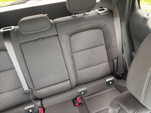 Used 2025 Chevrolet Equinox LT FWD image 39