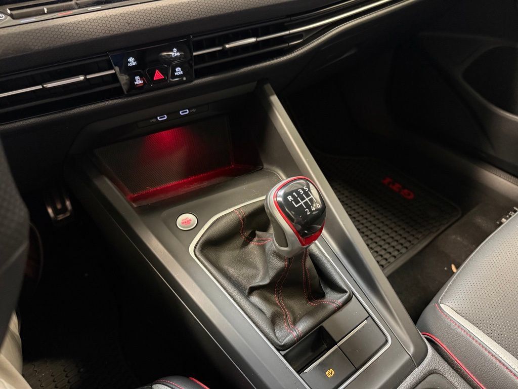 Used 2022 Volkswagen GTI Autobahn FWD image 13