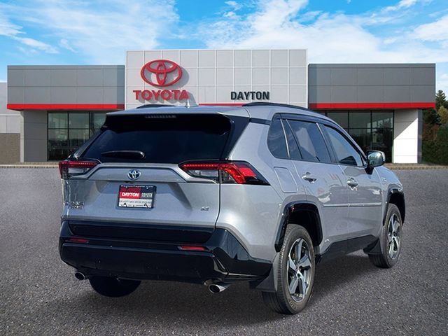 Used 2023 Toyota RAV4 SE w/ Weather & Moonroof Package AWD/4WD image 5