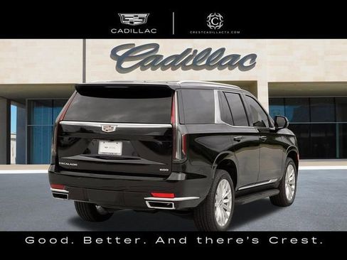 Used 2024 Cadillac Escalade Luxury AWD/4WD image 9