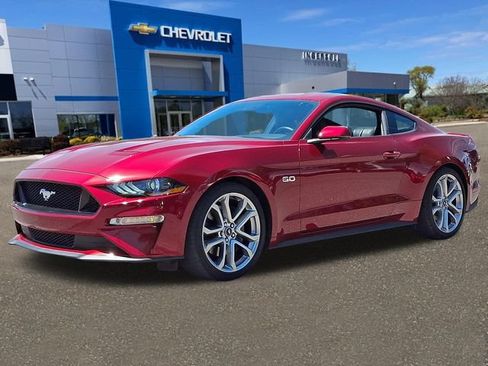 Used 2019 Ford Mustang GT Premium w/ Equipment Group 401A RWD image 30