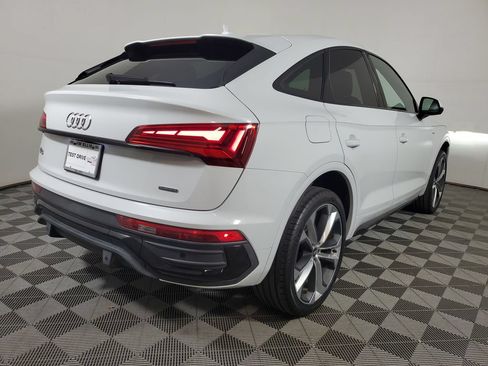 Used 2023 Audi Q5 2.0T Premium Plus w/ Premium Plus Package AWD/4WD image 6