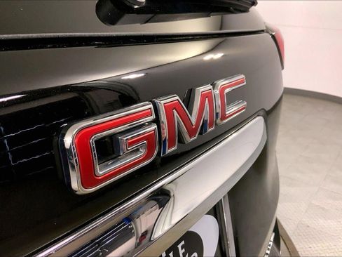 Used 2023 GMC Terrain Denali w/ Denali Premium Package image 30