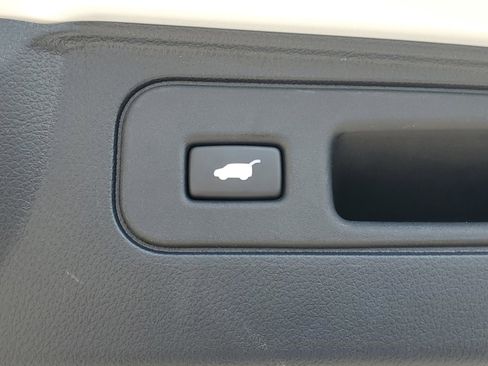 Used 2023 Honda Passport TrailSport image 17