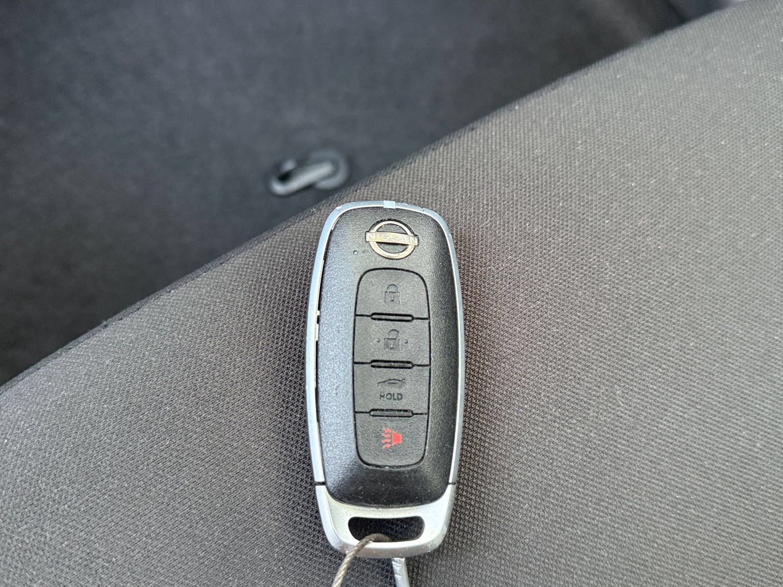 Used 2025 Nissan Versa SV FWD image 20