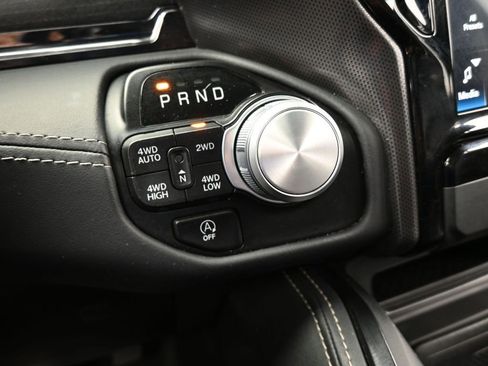 Used 2023 RAM 1500 Limited image 28