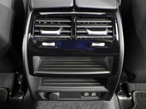 Used 2023 BMW 530i w/ Convenience Package RWD image 24