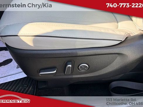 Used 2024 Hyundai Palisade SEL AWD/4WD image 17