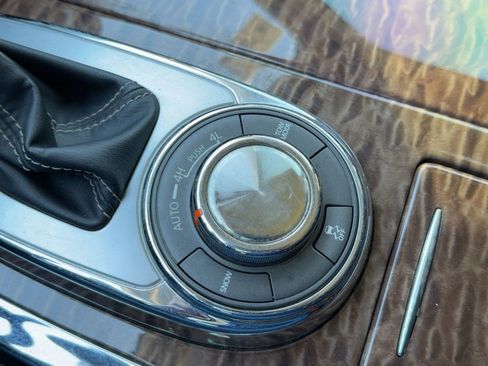 Used 2018 Nissan Armada Platinum w/ Captain Seat Package image 27