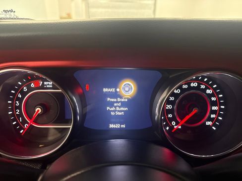Used 2022 Jeep Wrangler Unlimited Rubicon w/ Safety Group AWD/4WD image 15