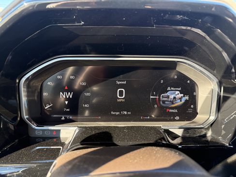 New 2026 GMC Sierra 2500 SLT w/ SLT Premium Package image 14