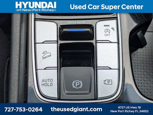 Certified 2025 Hyundai Tucson SE FWD image 24