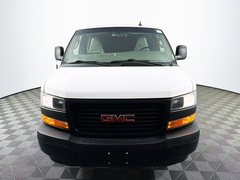 Used 2023 GMC Savana 2500 Extended w/ Driver Convenience Package image 2