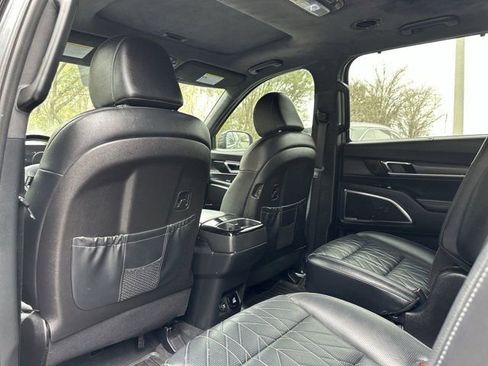 Used 2023 Kia Telluride SX Prestige X-Pro image 17