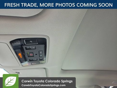 Used 2025 Toyota Grand Highlander AWD Hybrid image 15