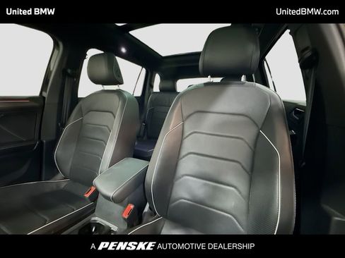 Used 2022 Volkswagen Tiguan SEL R-Line image 5