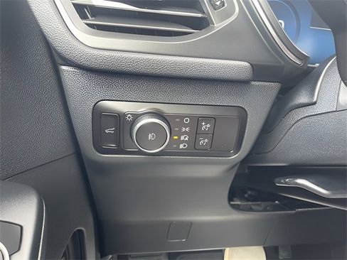 Used 2023 Ford Escape Platinum image 18