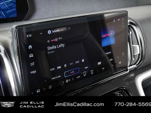 Used 2025 Ford Expedition Max Platinum w/ Stealth Appearance Package AWD/4WD image 17