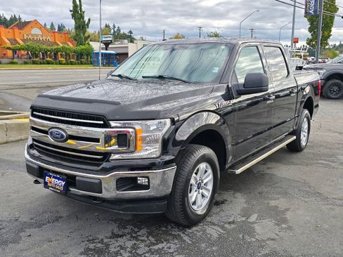 Used 2018 Ford F150 XLT image 3