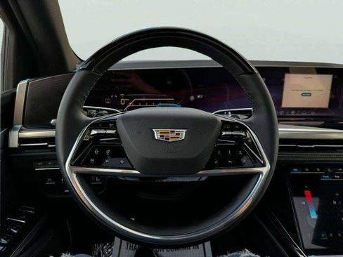 Used 2025 Cadillac Escalade ESV Sport w/ Touring Package AWD/4WD image 26