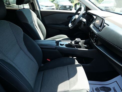 Used 2021 Nissan Rogue S AWD/4WD image 17