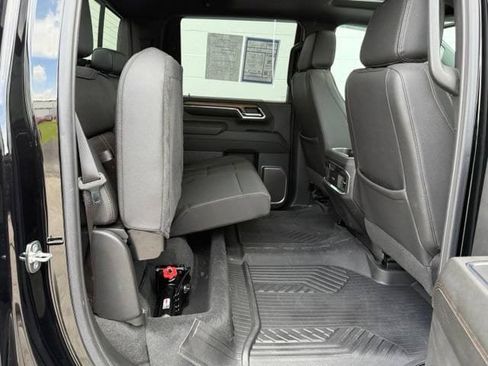Certified 2024 Chevrolet Silverado 2500 High Country w/ High Country Premium Package AWD/4WD image 21