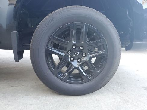 New 2025 Chevrolet Silverado 1500 Custom image 5