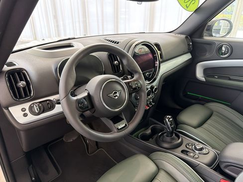 Certified 2024 MINI Cooper Countryman S w/ Mini Untamed Edition AWD/4WD image 4