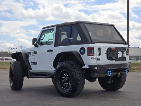 Used 2022 Jeep Wrangler Willys image 17