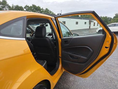 Used 2011 Ford Fiesta SEL w/ 301A Rapid Spec Order Code FWD image 34