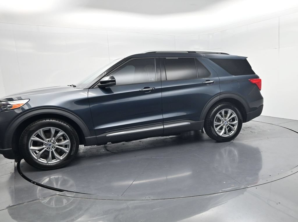 Used 2023 Ford Explorer Limited w/ Equipment Group 301A RWD image 4