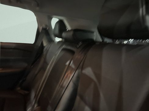 Used 2023 Nissan Rogue SV w/ SV Premium B Package image 15