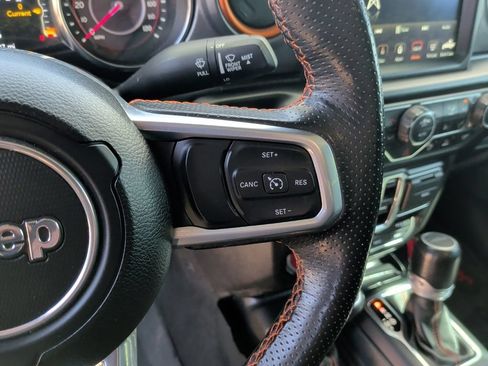 Used 2021 Jeep Gladiator Mojave AWD/4WD image 18