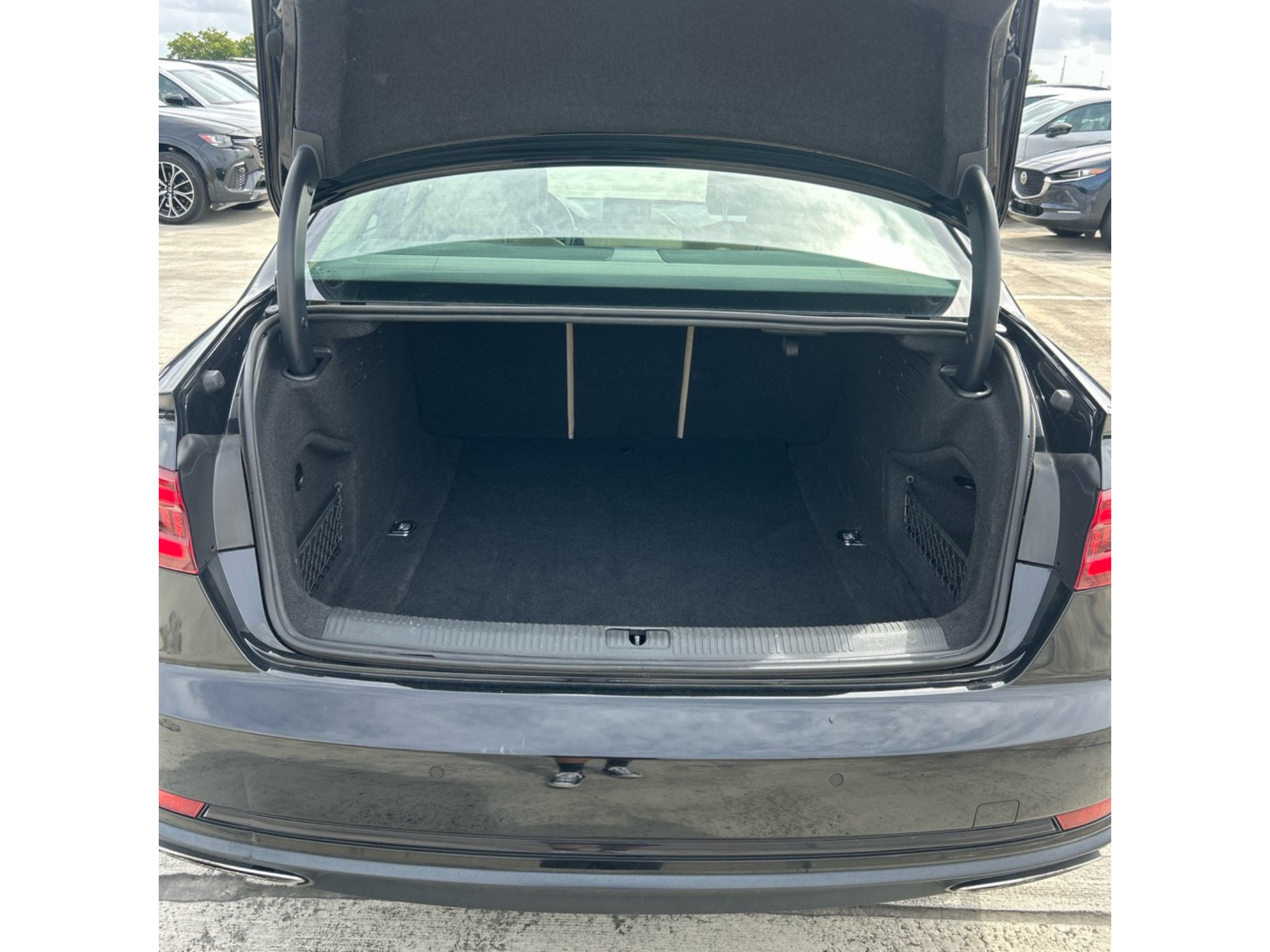 Used 2019 Audi A4 2.0T Premium FWD image 13