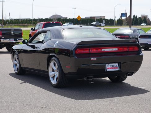 Used 2008 Dodge Challenger SRT8 RWD image 5