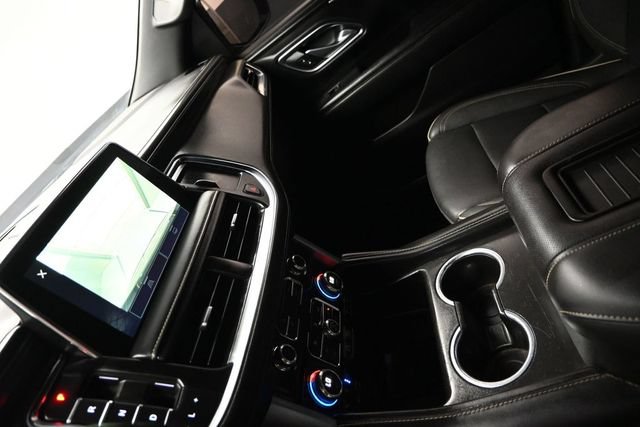 Used 2023 GMC Yukon SLT RWD image 19