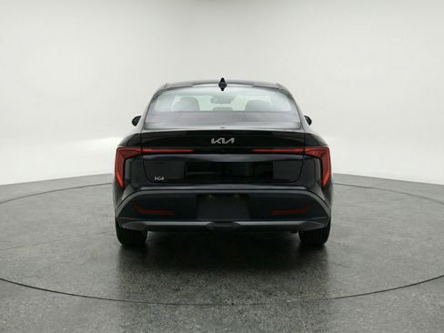 Used 2025 Kia K4 LXS image 7