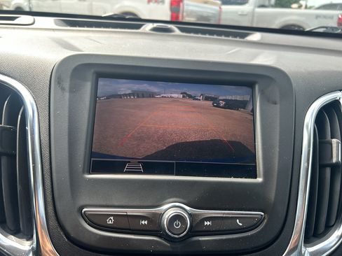Used 2024 Chevrolet Equinox LT FWD image 28