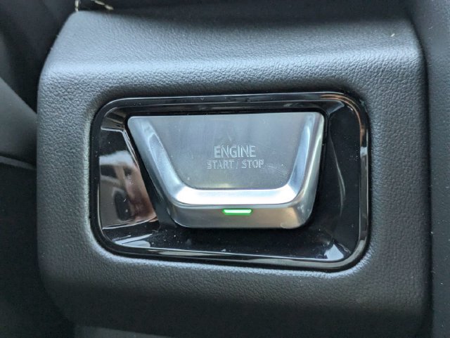Used 2026 GMC Yukon Elevation AWD/4WD image 31