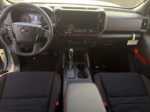 New 2026 Nissan Frontier Pro-X image 8
