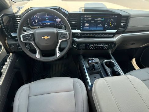 Used 2025 Chevrolet Silverado 1500 LTZ w/ LTZ Premium Package AWD/4WD image 23
