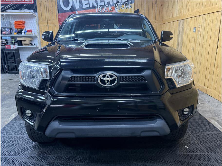 Used 2014 Toyota Tacoma 4x4 Double Cab w/ TRD Sport Package image 2