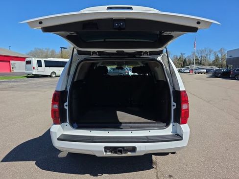 Used 2008 Chevrolet Tahoe LS w/ Skid Plate Package AWD/4WD image 23